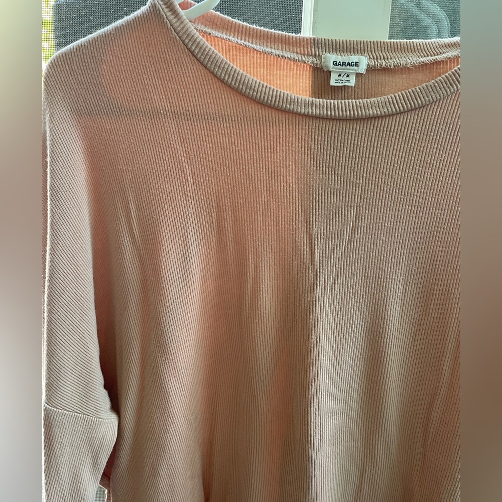 Cropped light pink Garage long sleeve